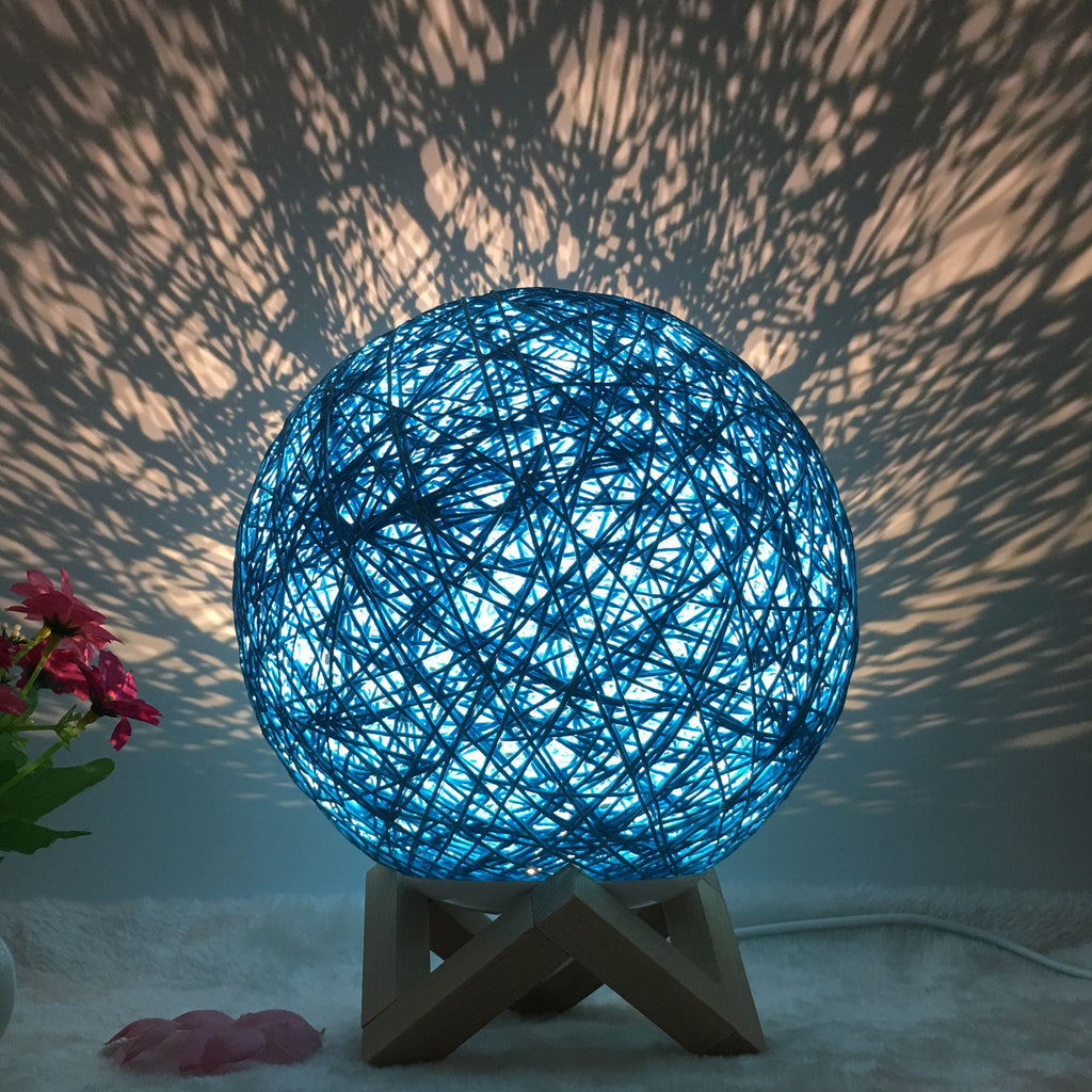 Amazon Hot Selling Creative Linen Table Lamp Novel and Unique LED Intelligent USB7 Color RGB16 Color Remote Control Rattan Ball Lamp